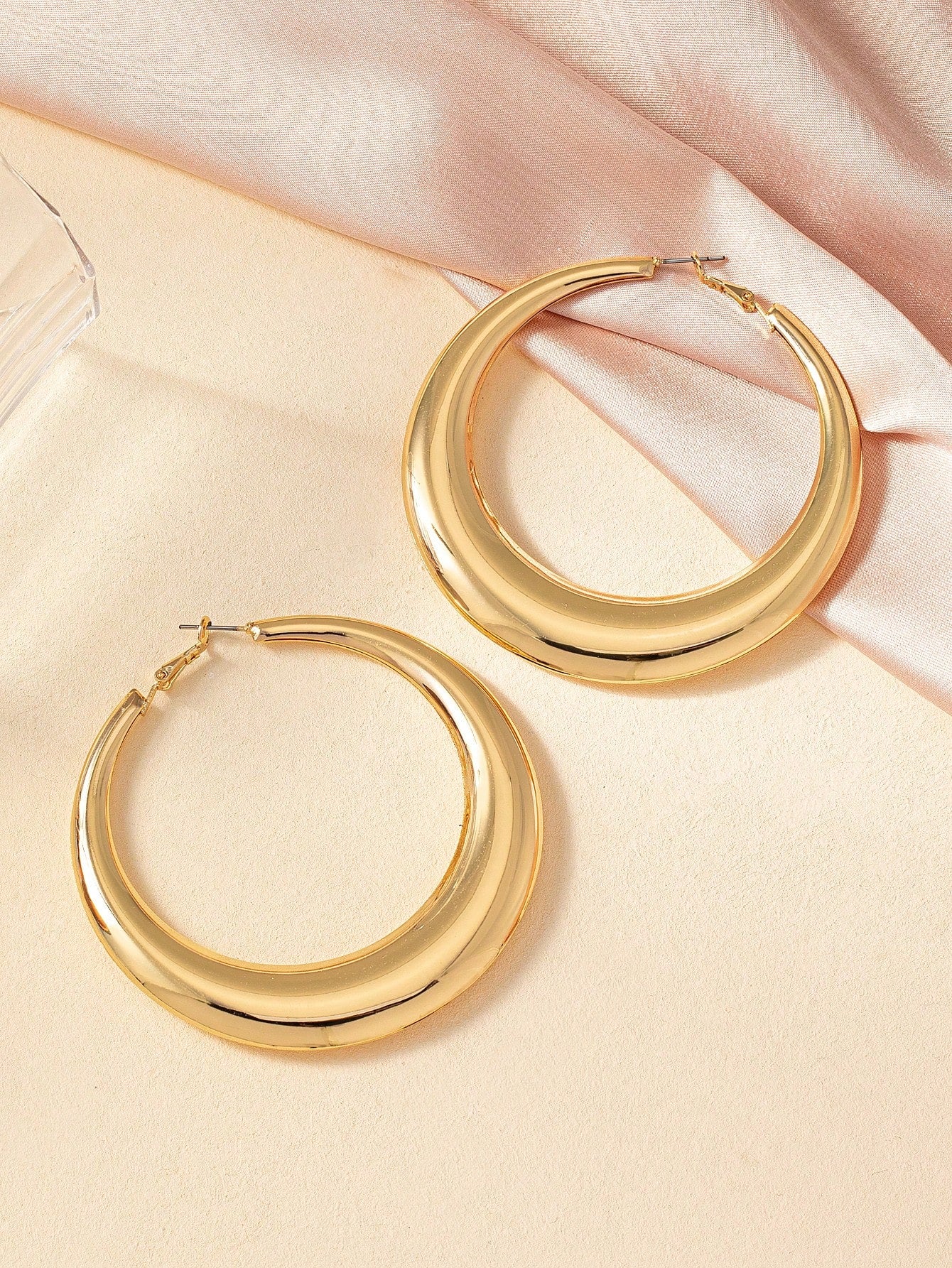 Everyday Hoop Earrings