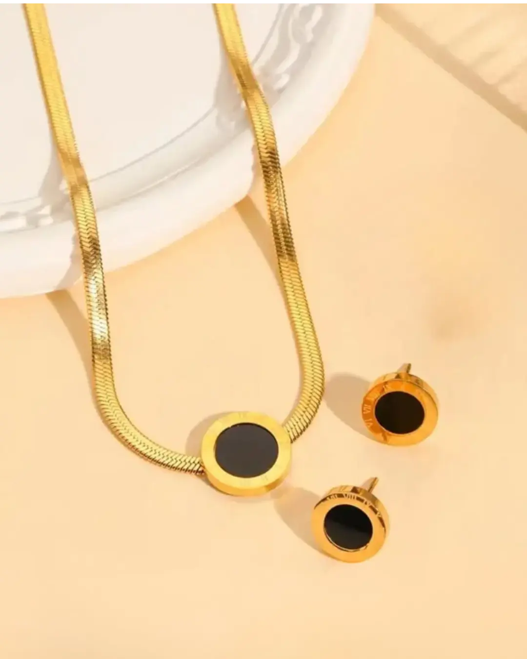 Roman Numerals Jewellery Set