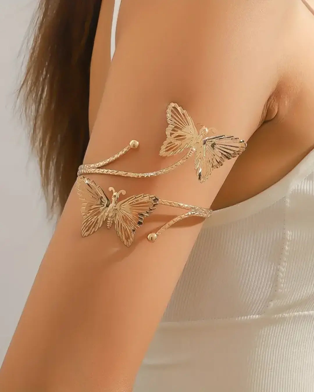 A Simple Geometric Butterfly Ladies Fashion Bracelet