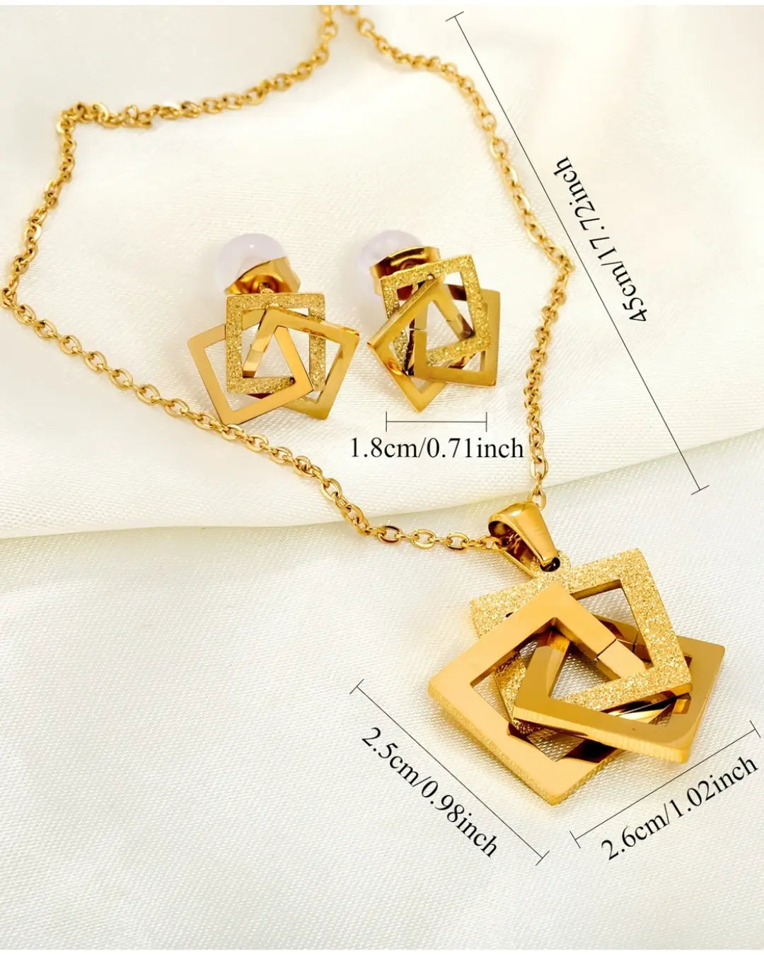 Square overlapping pendant necklace earring set
