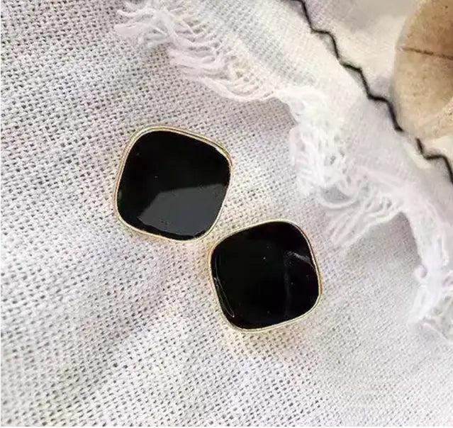Stylish Square earrings