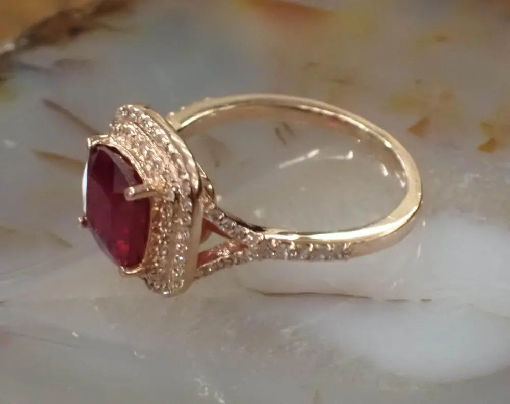 EFFY BRAND RUBY, DIAMOND AND GOLD RING