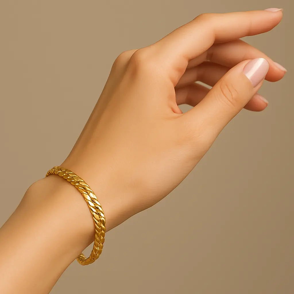 Stainless steel gold bracelet