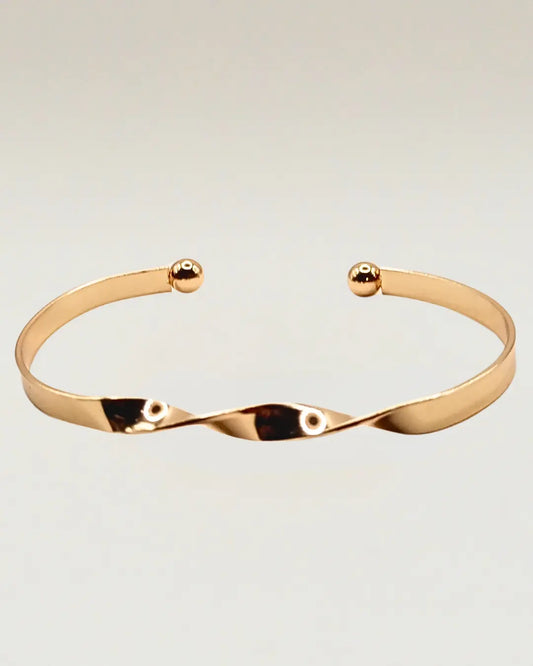 Twist Gold Bangle
