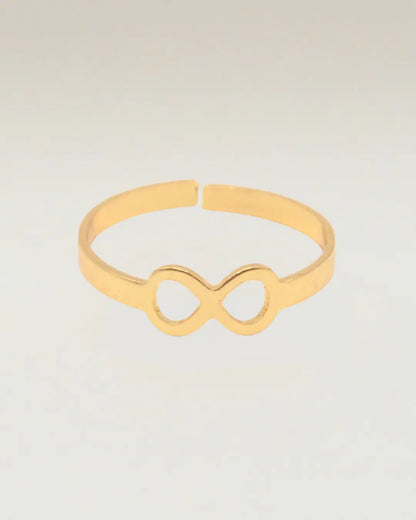 Infinity Knot Ring