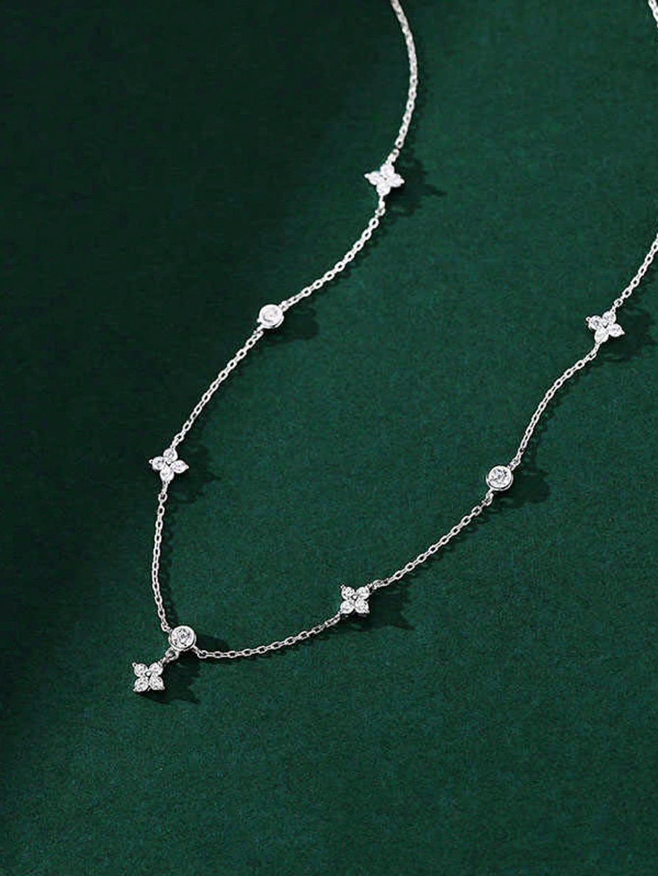 Leaf Clover Necklace