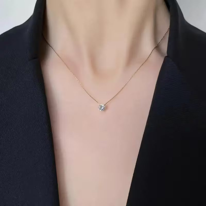 Zirconia Pendant Necklace