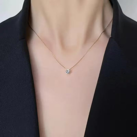 Zirconia Pendant Necklace