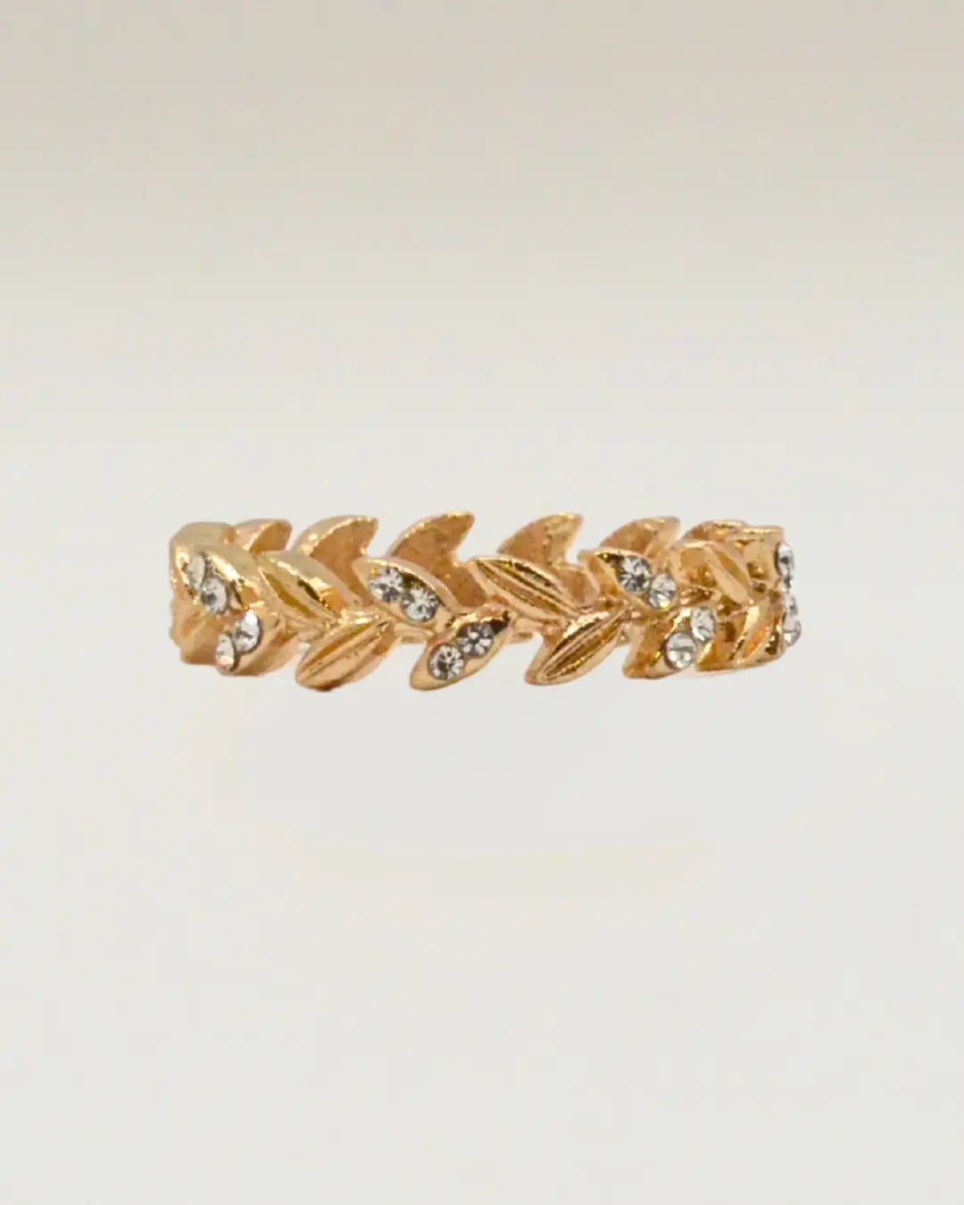 Zircon Leaf Ring