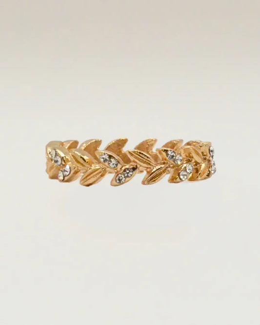 Zircon Leaf Ring