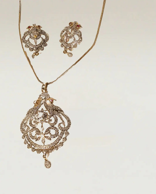 Necklace with earrings