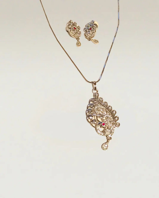 Pendent with Earrings