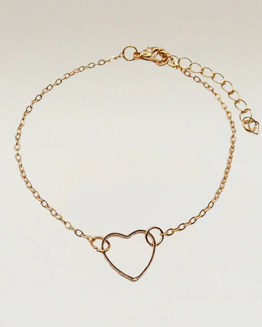 Simple Delicate Heart Bracelet