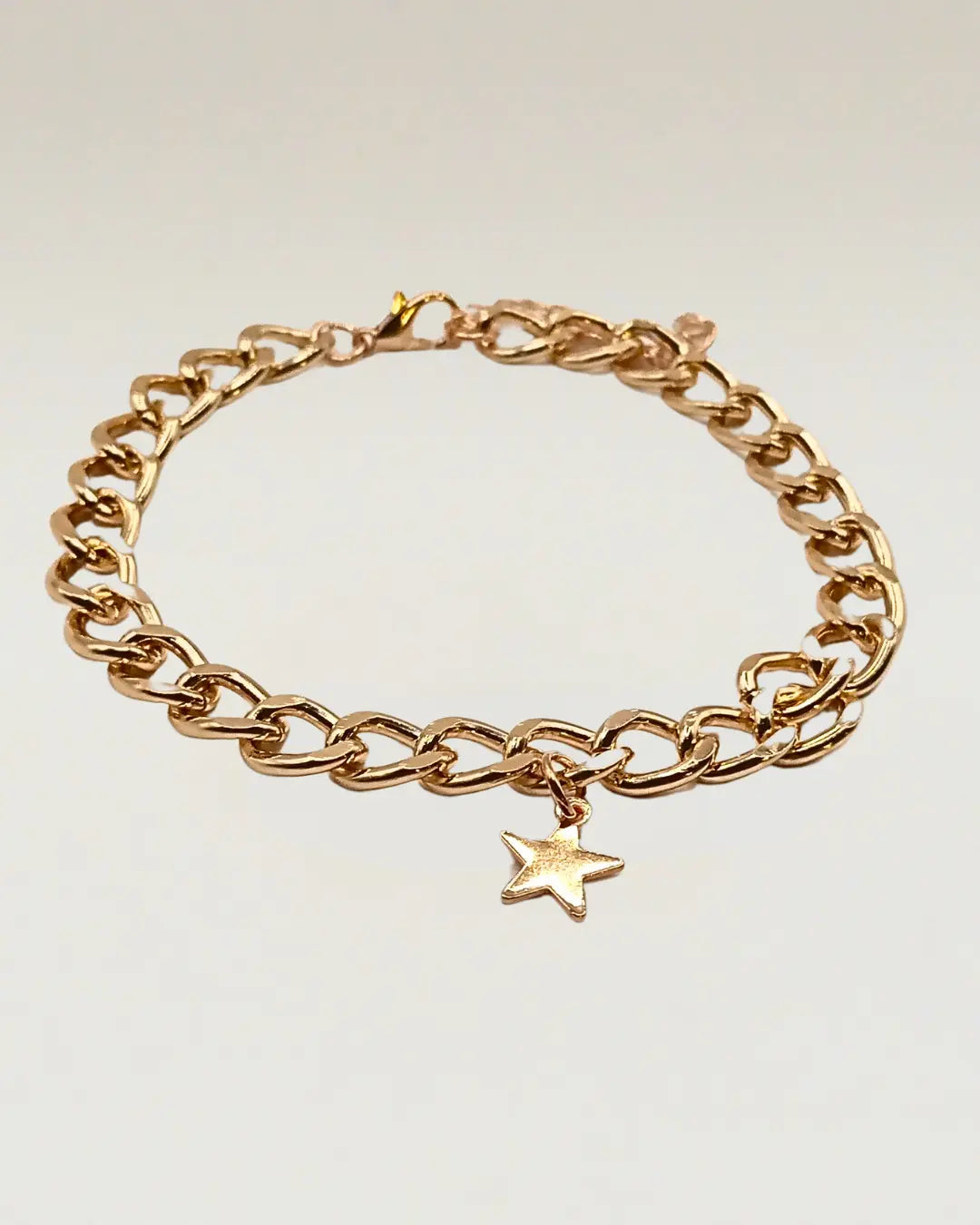 Simple Star Bracelets