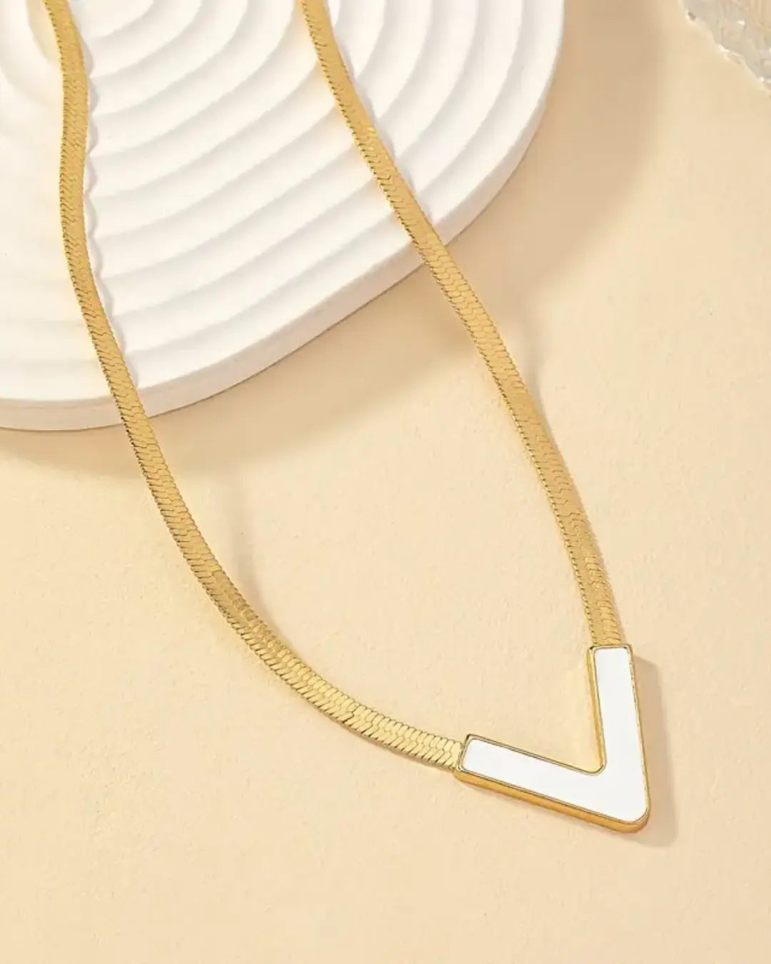 V Shaped Pendant Necklace