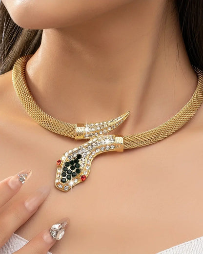 Elegant Serpent Necklace