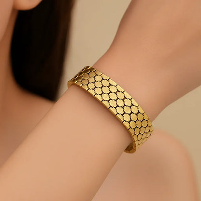 Luxe Handcuff