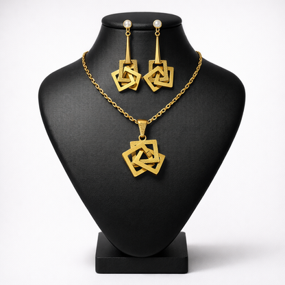 Overlapping necklace  set