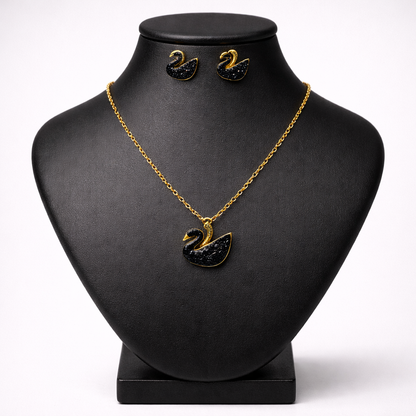 Black Swan Charm Set
