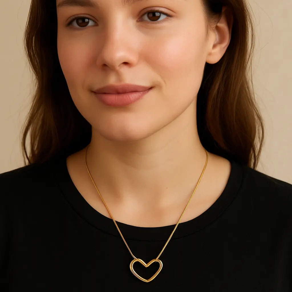 Elegant Gold Heart Necklace