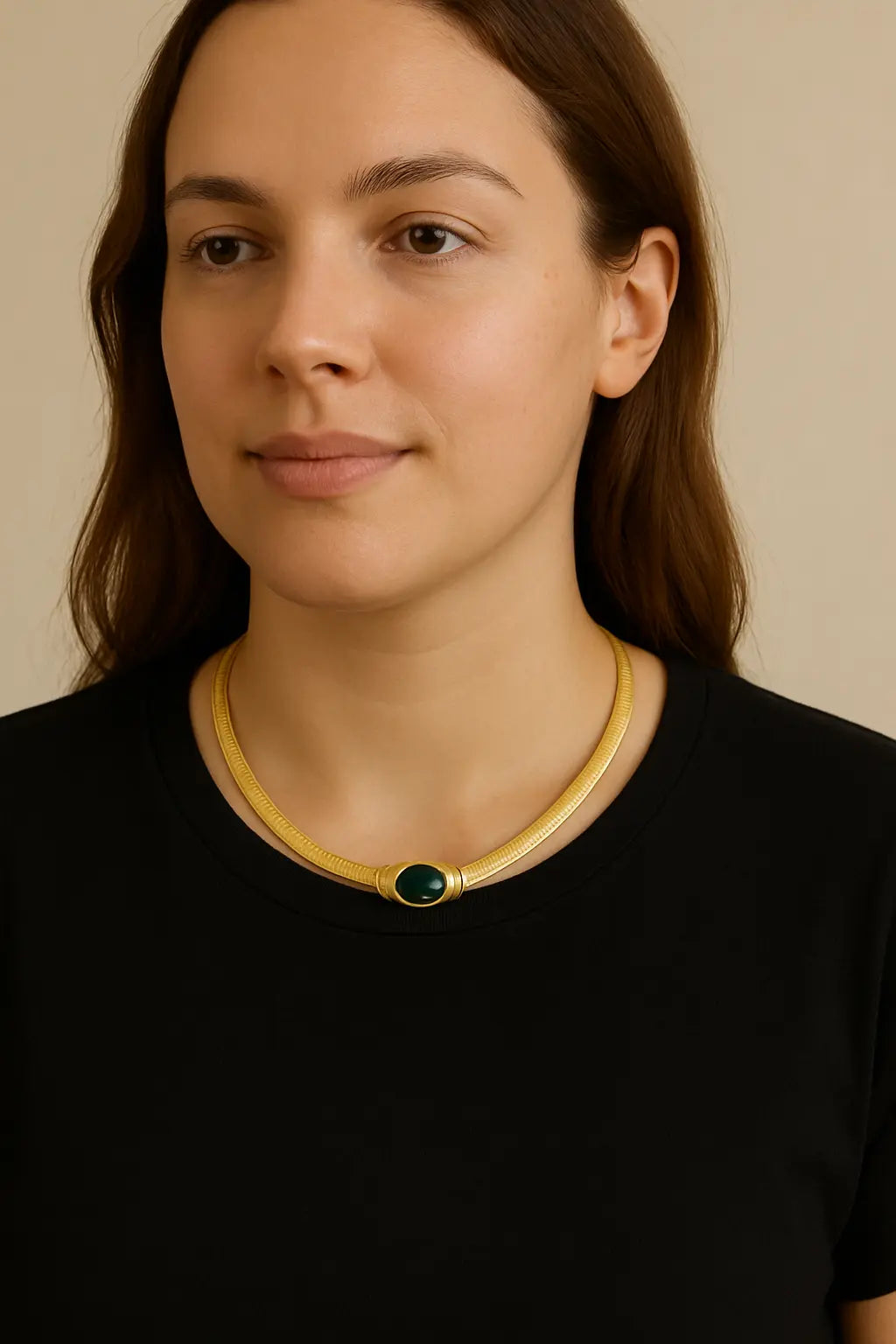 Emerald Radiance Necklace – Gold-Tone Stainless Steel