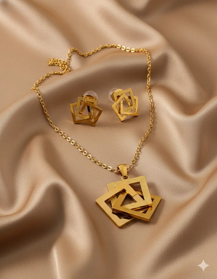 Overlapping necklace  set