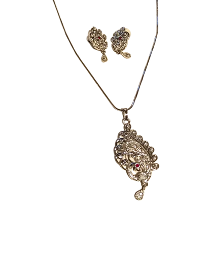 Pendent with Earrings