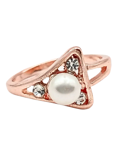 Geometric Pearl and Crystal Ring