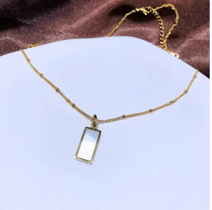 Natural Shell infused in Pendent