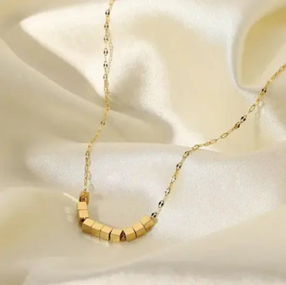 Square small pieces Necklace