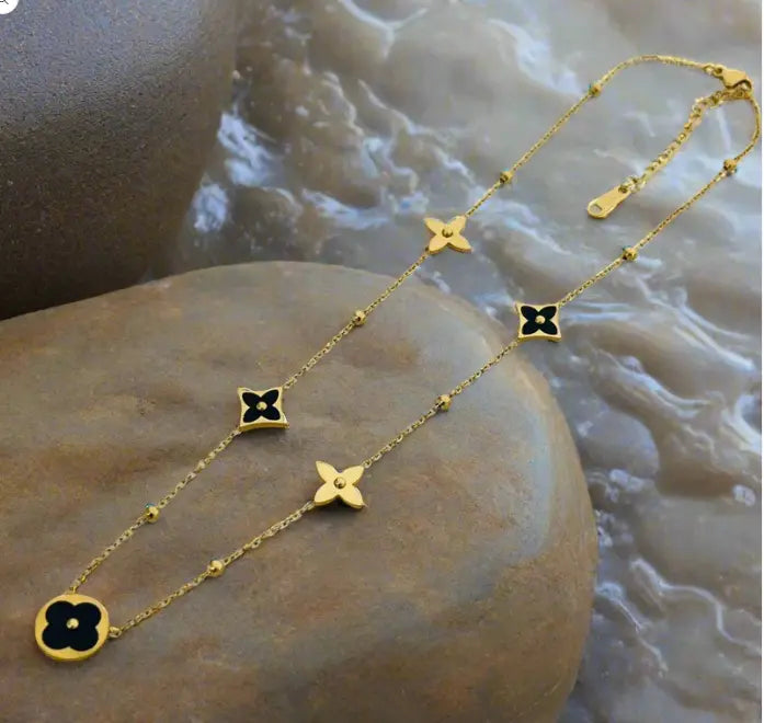 Color Blossom Lariat necklace