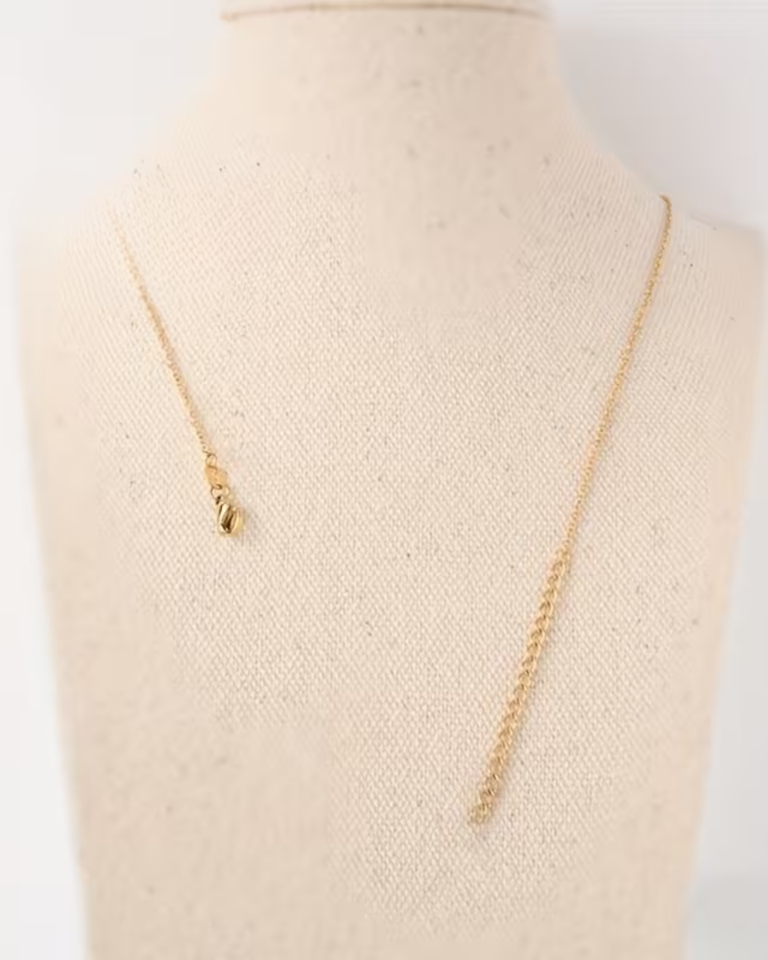 Zirconia Pendant Necklace