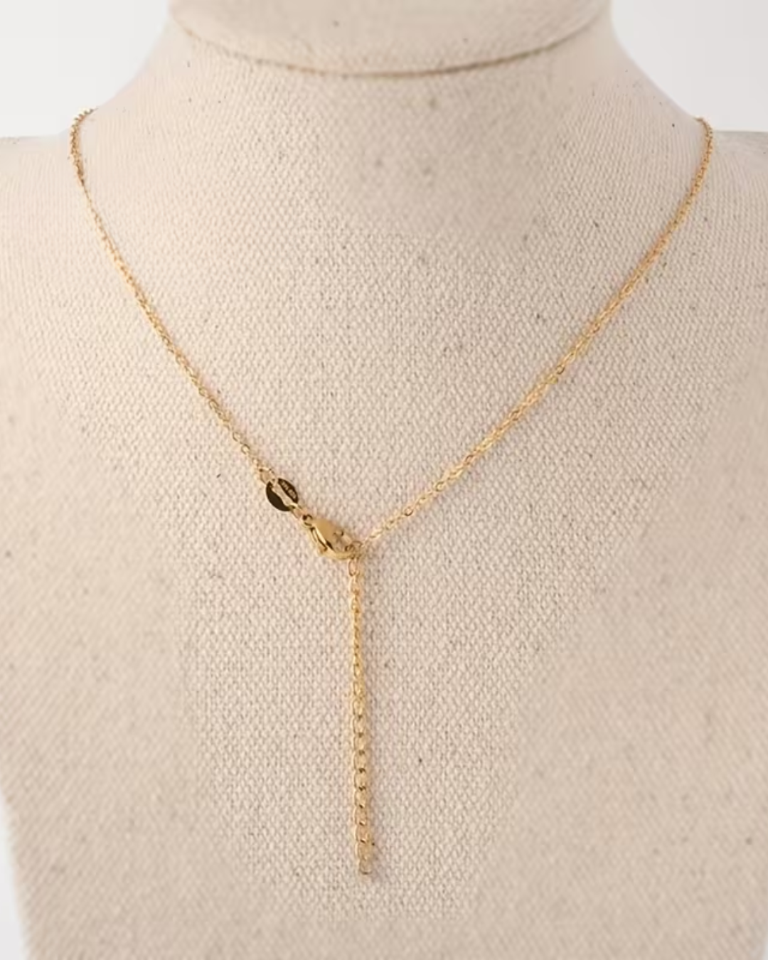 Zirconia Pendant Necklace