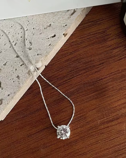 Zirconia Pendant Necklace