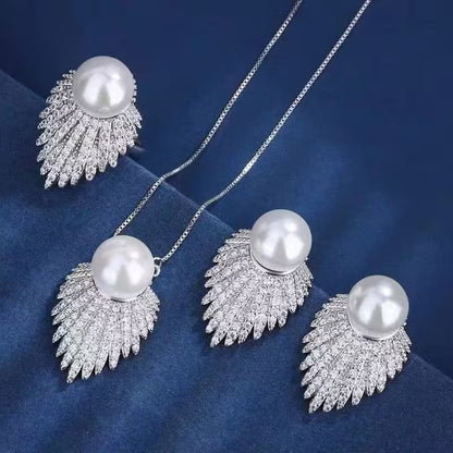 Pearl Fan Halo Set